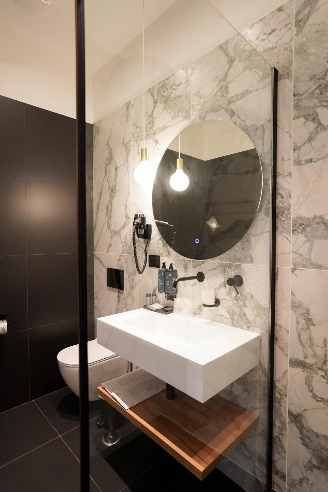 No Man'S Land Guesthouse Rom Zimmer foto